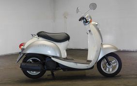 HONDA CREA SCOOPY I AF55