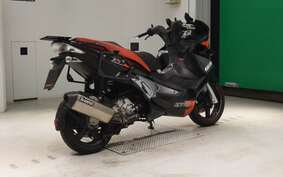 APRILIA SR MAX 300 2014