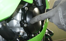 KAWASAKI ZX 10 NINJA R A 2021 ZXT02E