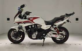 HONDA CB1300SB SUPER BOLDOR A 2010 SC54