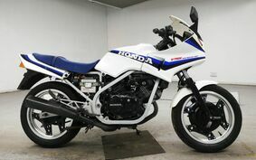 HONDA VT250F MC08