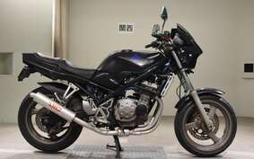 SUZUKI BANDIT 250 GJ74A