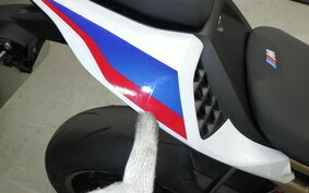 BMW S1000RR M PACKAGE 2021