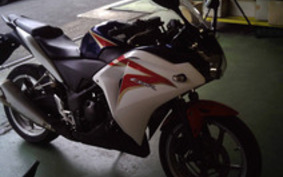 HONDA CBR250R MC41