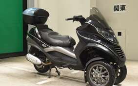 PIAGGIO MP3 250