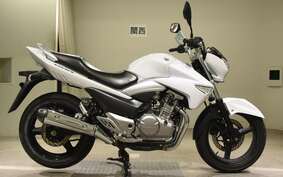 SUZUKI GSR250 GJ55D