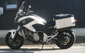 HONDA NC 700 X ABS 2012 RC63