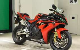 HONDA CBR1000RR 2006 SC57