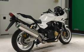 HONDA CB1300SB SUPER BOLDOR A 2011 SC54