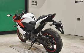 HONDA CBR600F 2011