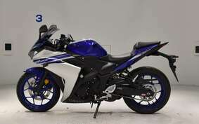 YAMAHA YZF-R25 A RG10J