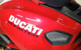 DUCATI MONSTER 1100 EVO 2011