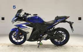 YAMAHA YZF-R25 A RG10J