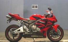 HONDA CBR600RR 2005 PC37