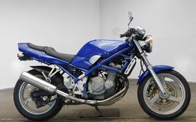 SUZUKI BANDIT 250 GJ74A