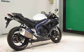 SUZUKI GSX-R750 2012 CW111