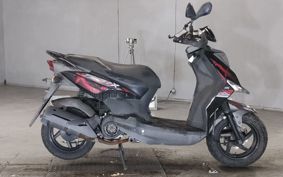SYM CROCS 125 ..