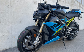 BMW S1000R TOURING 2025 0P31