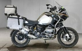 BMW R1200GS ADVENTURE 2015 0A02