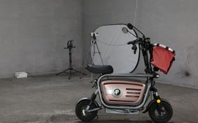 OTHER  ELECTRIC SCOOTER PO KNEE  ..