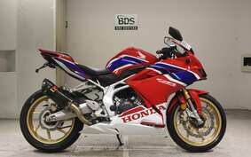 HONDA CBR250RR A MC51