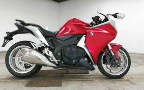 HONDA VFR1200F 2010 SC63