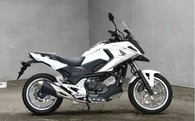 HONDA NC750X 2018 RC90