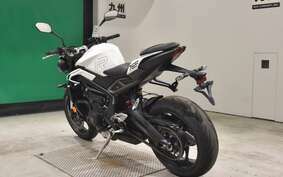 TRIUMPH STREET TRIPLE R 2023