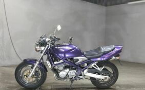 SUZUKI BANDIT 250 GJ77A