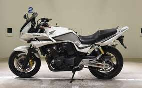 HONDA CB400 SUPER BOLDOR VTEC A 2011 NC42