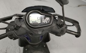 YAMAHA  CYGNUS  RAY ZR SEG4