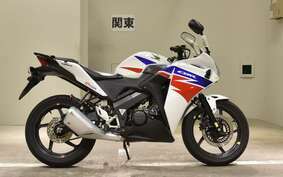 HONDA CBR125R JC50