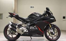 HONDA CBR250RR A MC51