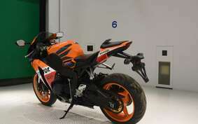 HONDA CBR1000RR Gen. 2 2008 SC59