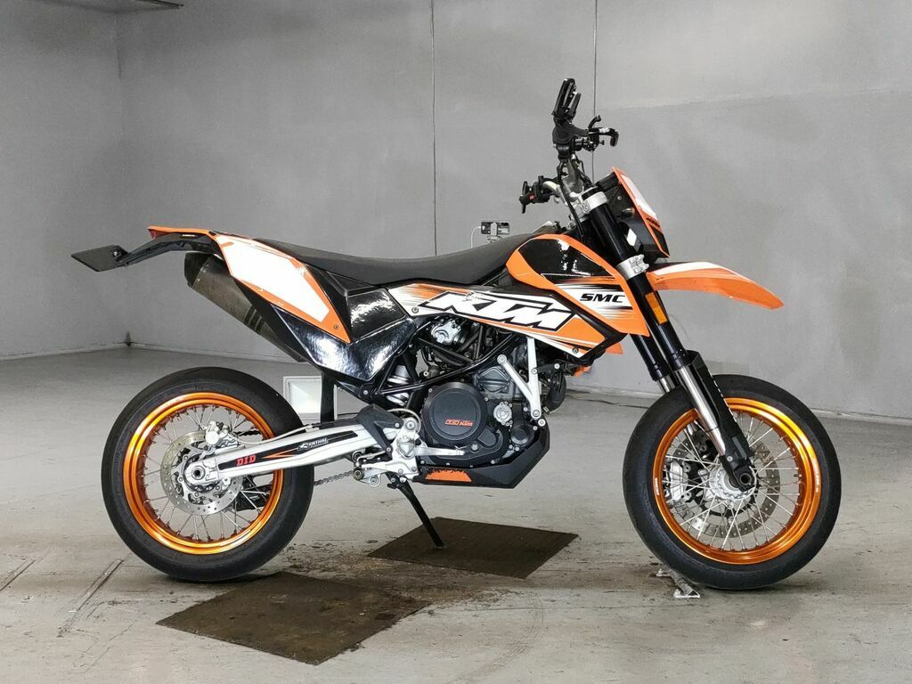 KTM 690 SMC