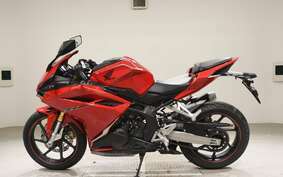 HONDA CBR250RR A MC51