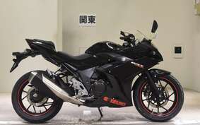 SUZUKI GSX250R DN11A