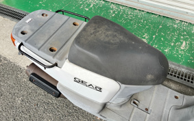 YAMAHA  GEAR  PARKING  STAND  4KN