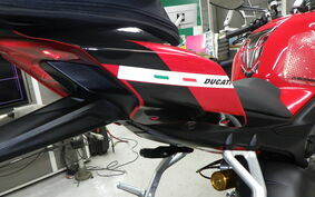 DUCATI STREETFIGHTER V4 S 2021 1F00A