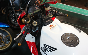 HONDA CBR1000RR 2005 SC57