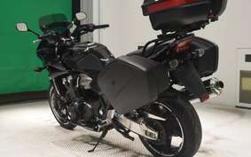 HONDA CB1300SB SUPER BOLDOR A 2010 SC54