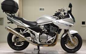 SUZUKI BANDIT 1200 S 2003 GV77A