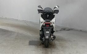 YAMAHA TRICITY 125 SE82J