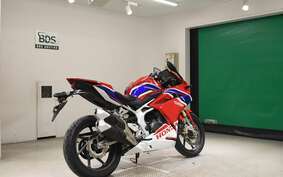 HONDA CBR250RR A MC51