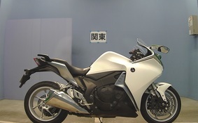 HONDA VFR1200F 2010 SC63