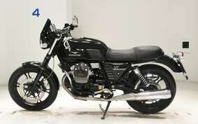 MOTO GUZZI V7 STONE 2015