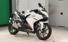 HONDA CBR250RR A MC51