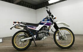 YAMAHA SEROW 225 W 4JG