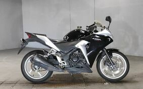 HONDA CBR250R MC41