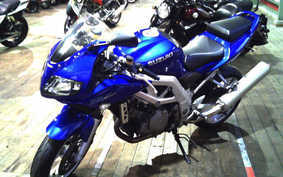 SUZUKI SV1000S 2004 VT54A